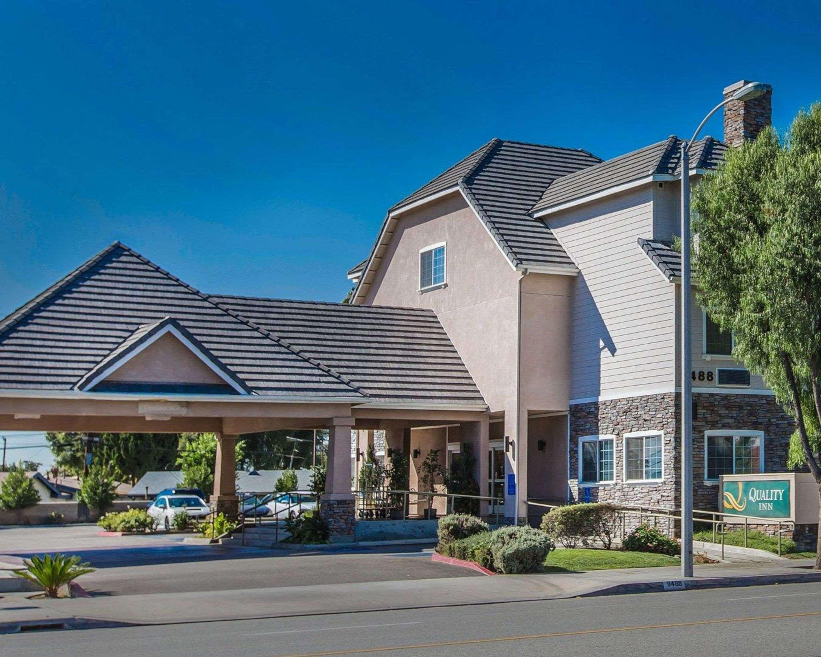 Quality Inn Rosemead-Los Angeles Bagian luar foto